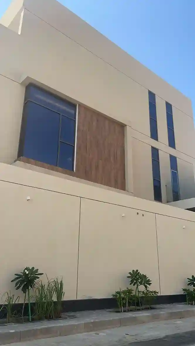 عرض أسعار دهان الواجهات التنافسية في الرياض